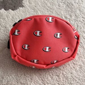 Champion Logo Waist Pack in Faded Red / Coral